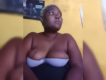 BlondeDolphin  live sex cam