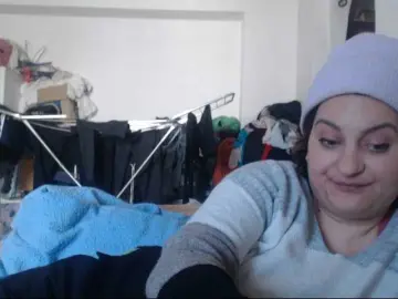 FlowerLauren  live sex cam