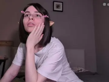LisaCherries  live sex cam