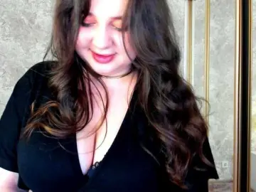 MaddyCroft  live sex cam