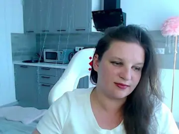 MilaLluna  live sex cam
