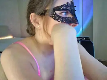 Rosea  live sex cam