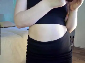 Rosea  live sex cam