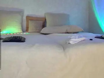 Rosea  live sex cam