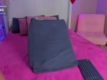 SarahYessica  live sex cam