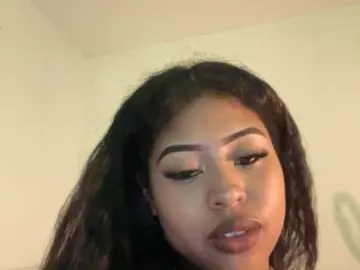 SirenaSweet  live sex cam