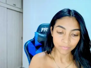 Sophiiaaxx  live sex cam