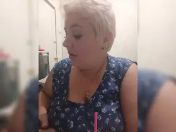 SxSCherry  live sex cam
