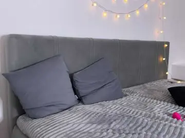 Meowcha  live sex cam