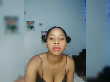 Elynah07  live sex cam