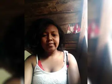 Myahsexy  live sex cam