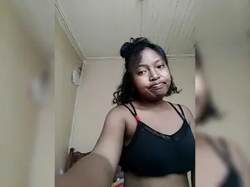 Myahsexy  live sex cam