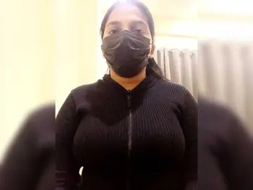 Pritika450  live sex cam