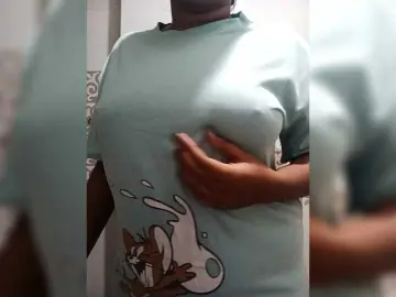 Pritika450  live sex cam