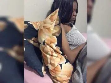 Thandieee  live sex cam