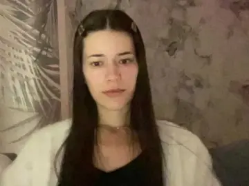 YourBella  live sex cam