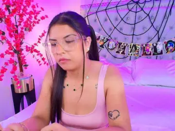 Ahilin-luther  live sex cam