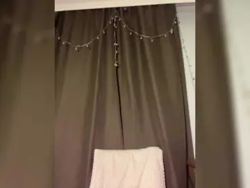 Saliss1  live sex cam