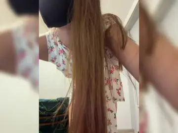 Saliss1  live sex cam