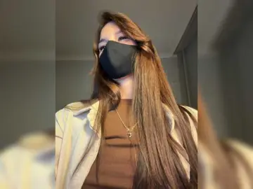 Saliss1  live sex cam