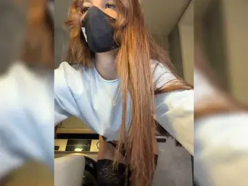 Saliss1  live sex cam