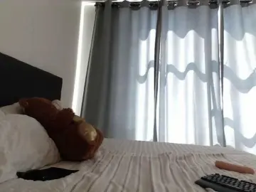 CoconutCutey  live sex cam