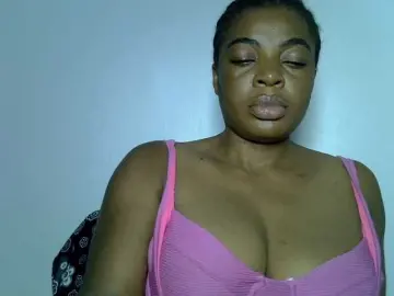 LuxeEmpress  live sex cam