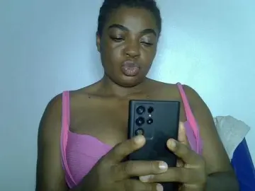 LuxeEmpress  live sex cam