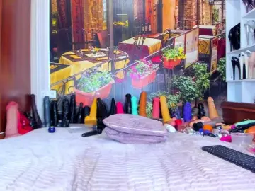 NikkaHotX  live sex cam