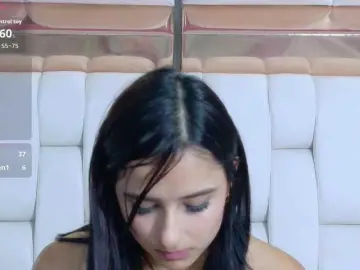 DaddyysObsessed  live sex cam