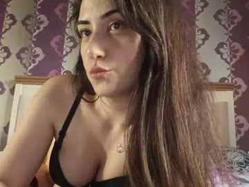 AlejandraDelane  live sex cam