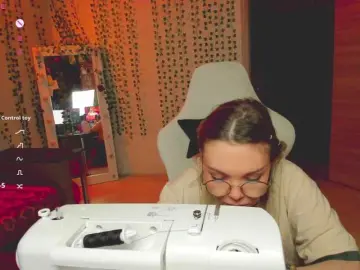 AnnaSebastian  live sex cam