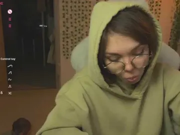 AnnaSebastian  live sex cam