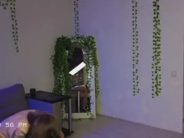 AnnaSebastian  live sex cam