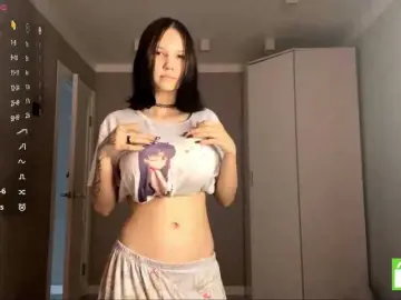 CaronCorti  live sex cam