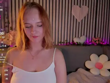 Casey-Sweeet  live sex cam