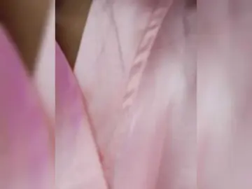 HelenMartin  live sex cam