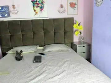 LilithSinclair  live sex cam