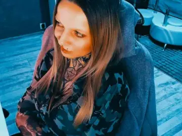 LisaModel  live sex cam