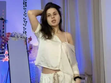 LumiNika1  live sex cam