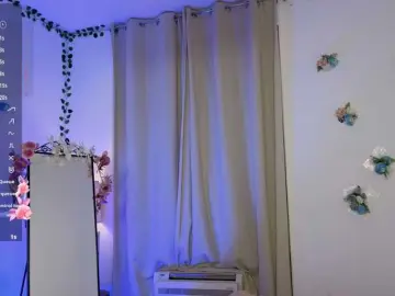 LumiNika1  live sex cam