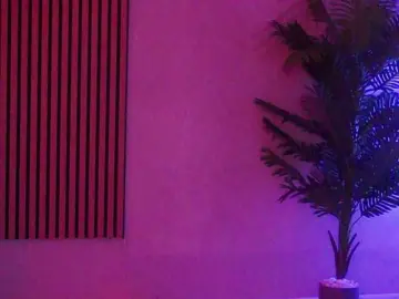 Siella-Dolce  live sex cam