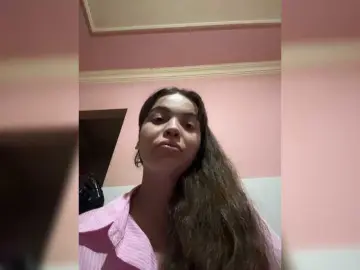 Sweet25Cherry  live sex cam