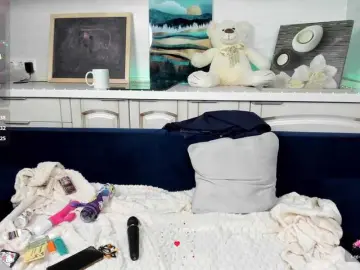 Rosieroberts  live sex cam