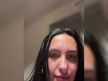 Mollylollipop31  live sex cam