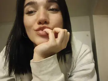 NeldaLecompte  live sex cam