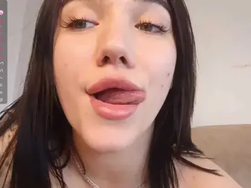 NeldaLecompte  live sex cam