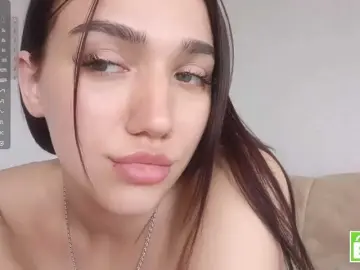 NeldaLecompte  live sex cam