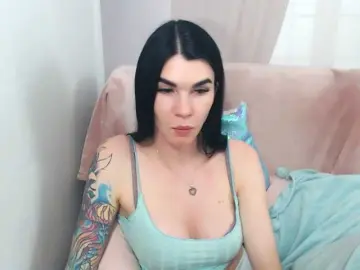 SofiaBrunett  live sex cam