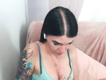 SofiaBrunett  live sex cam